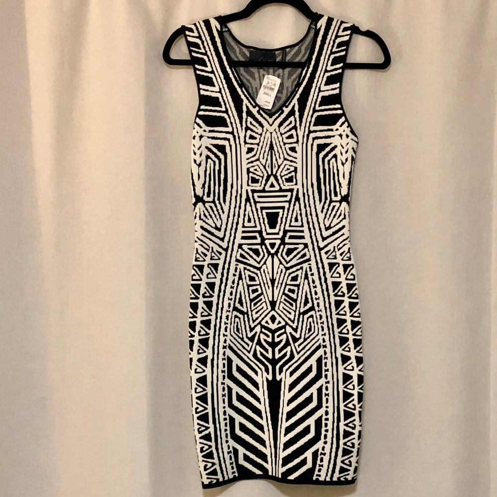 Geometric Tribal Print Bodycon Dress